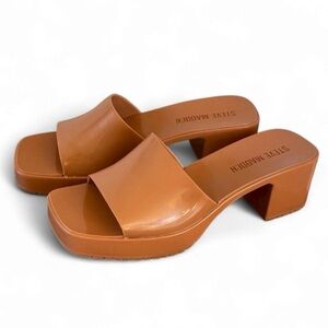 Steve Madden Harlin Square Toe Slip On Jelly Heel Sandals in Camel Size 6